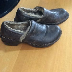 BOC BORN fur lined clog's size 9